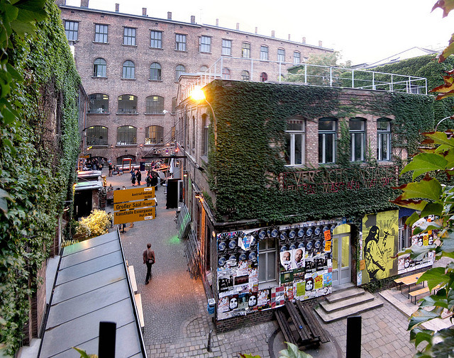 Music events, cultural workshops, artist exhibitions. Find them all at the alternative arts space WUK in Vienna.