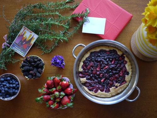 the best berry cobbler for fathers day