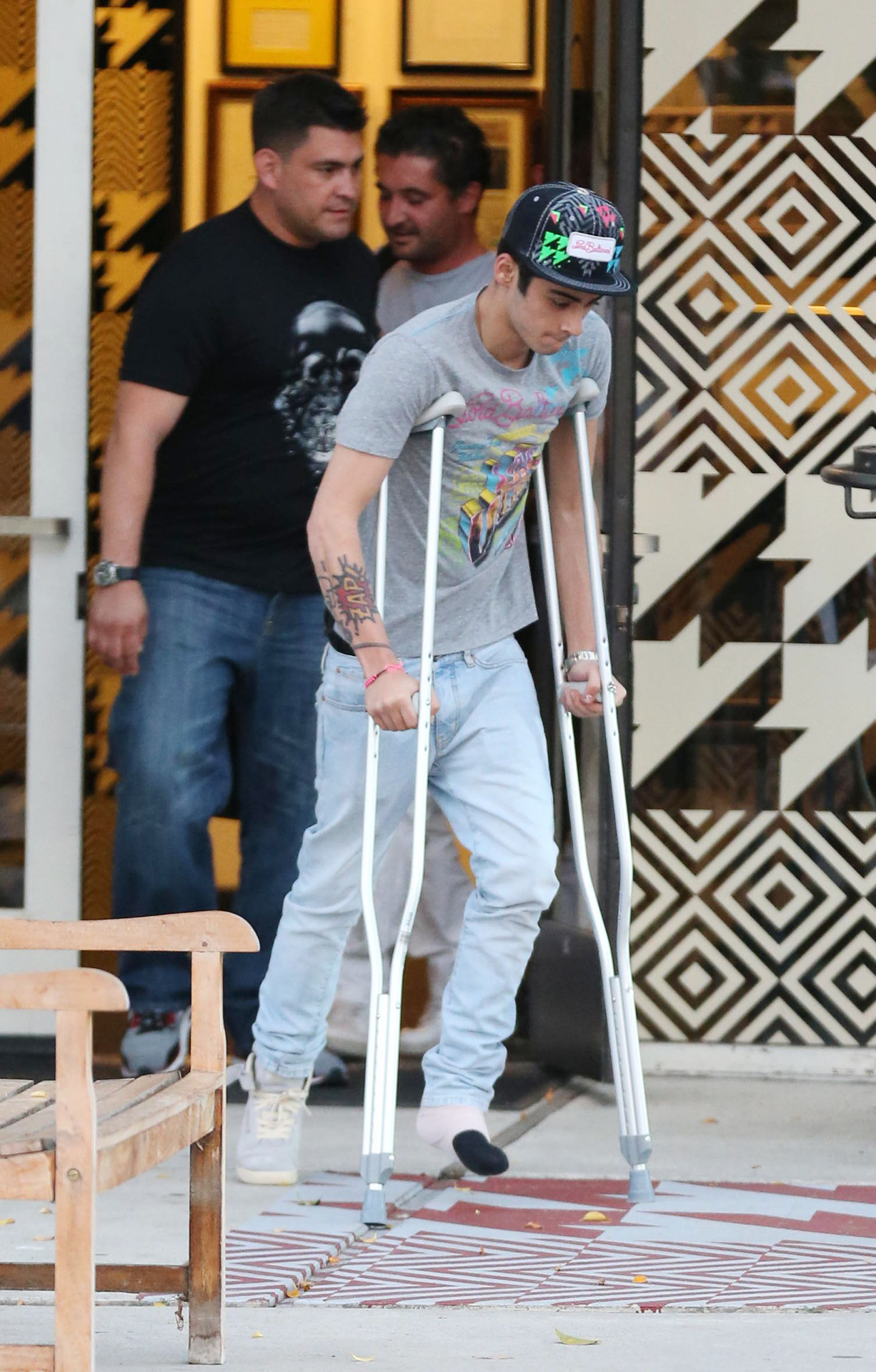 direct-news:  (More) Zayn Yesterday 