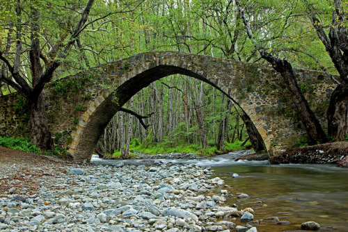 Venetian Bridge on Paphos Mountains, Cyprus (by UrbanCyclops).