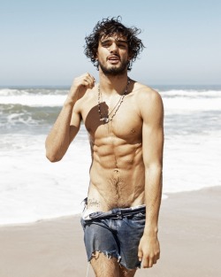 lovingmalemodels:  Marlon Teixeira