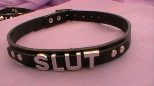 XXX Master bought me a new collar, so no one photo