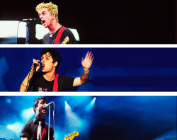  Billie Joe Armstrong Alphabet → Live   