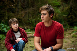 m-onk3ys:  4liens—exist:  I don’t know but I just love this movie..  Charlie St. Cloud &lt;3  