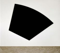 Museumuesum:  Ellsworth Kelly Black Panel Ii, 1985 Oil On Canvas, 255.3 X 317.5 Cm