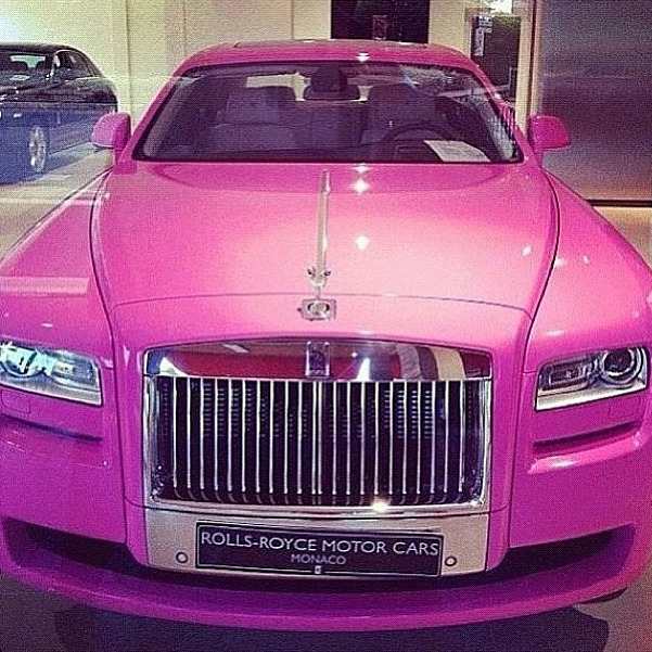 Jeffree Stars Vintage RollsRoyce Gets LS Swap and Pink Makeover at WCC