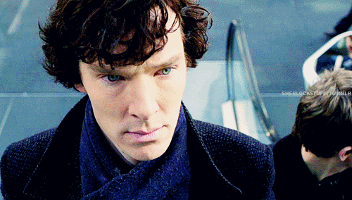sherlockstuff:He even makes riding an escalator look hot. Meanwhile, John’s looking around like a li