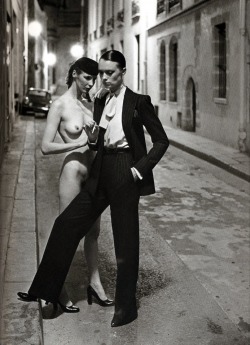 thequietfront:  Helmut Newton