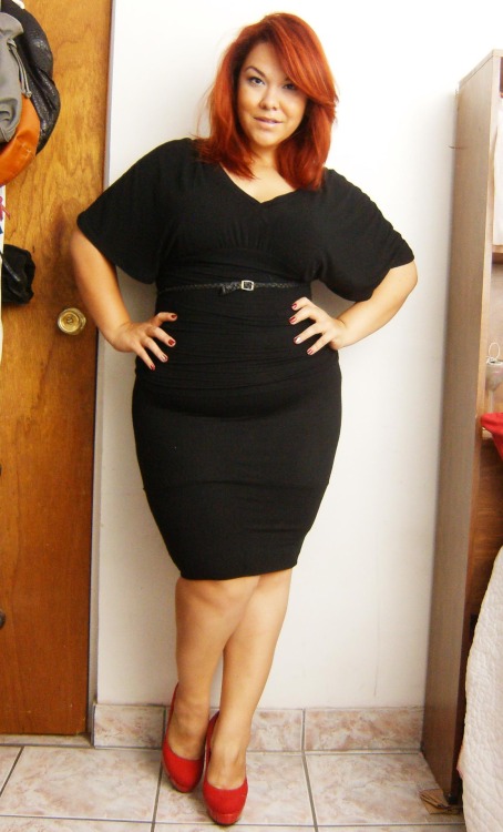 athickgirlscloset:  queennubian:  curvynation:  curvyisthenewblack:  Graduation Outfit  #loveit  WOR