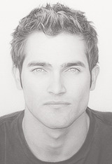 allteenwolf:  Happy 25th Birthday Tyler Hoechlin 