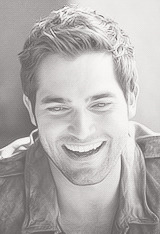 allteenwolf:  Happy 25th Birthday Tyler Hoechlin 