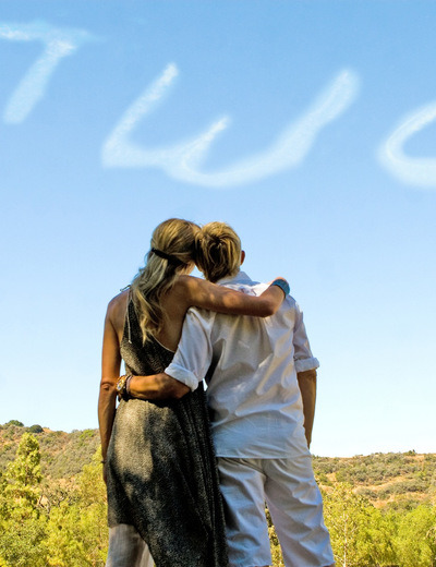 cliterference:  liquorinthefront:  Every year, Ellen and Portia celebrate their anniversary with a little sky writing. Too cute.  Did anyone else notice that they are wearing the exact same outfits in the first picture and the last picture? 