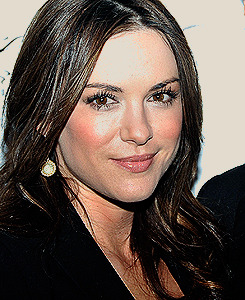 mostly10:  #SupportDanneel @DanneelHarris 
