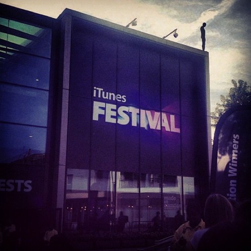 Waiting for the killers!! #itunesfestival2012 # (Taken with Instagram)