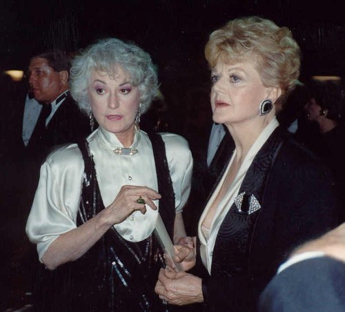 behnnie:Bea Arthur and Angela Lansbury at the 41st Emmy Awards, 9/17/89. Do they even make humans li