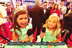 thebarbieshow:  Psy teaching Sophia Grace and Rosie the “pony dance” 