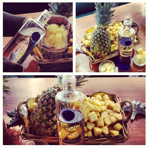richforever:  Diced Pineapples & Ciroc #NewDrink Sh*t Iz Amazing!!! #CirocBoy (Taken with Instagram) 