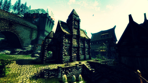 athronebelow:  Favourite places in Skyrim | Solitude   Need to get this game!