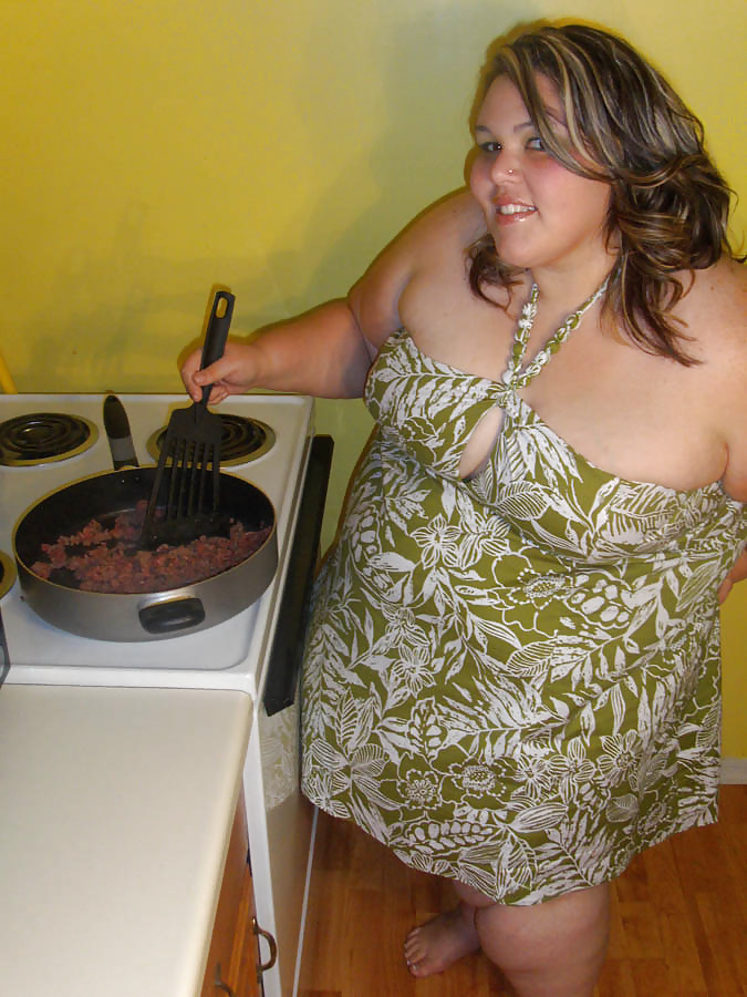 lionsdenn:  Mz ssbbw Sunny 