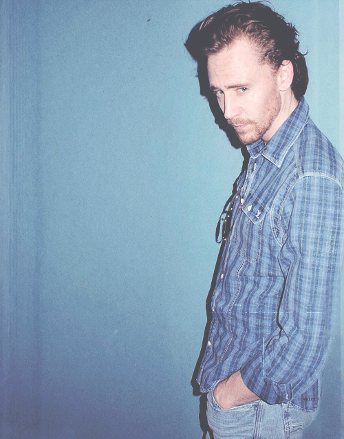 bileto:  100-ish people I love» Tom Hiddleston  “Never stop. Never stop fighting.