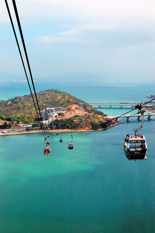 x-enial:  Hong Kong by white_shadow_photog  Missed going out of the country