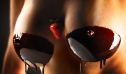 xxxelascookbook:  Ingredients: Chocolate Sauce &amp; Fruit: Strawberry ilikenakedgirls:  hotstufflover:  zip4rent:  http://zip4rent.tumblr.com/  Follow me at masturbationation.com/chamomile Follow me at masturbationation.com/sigmax54