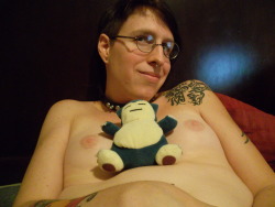 Just chillin’ stoned with Snorlax tonight.