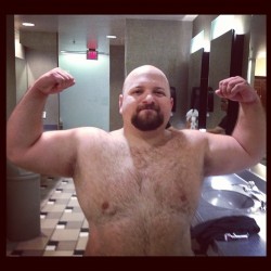 superbears:  YUMGood day at the gym.  Yeah,