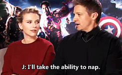 ohmycheese:a.k.a Jeremy loves sleeping and Scarlett gives the most random answers ever.