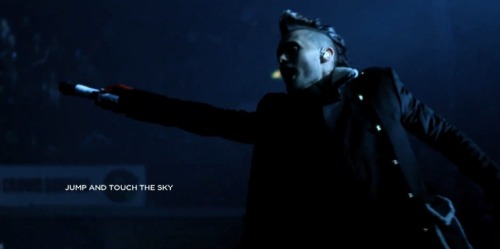 30secondstomars:  CLOSER TO THE EDGE — WATCH IT NOW | JAPANESE TRIBUTE VERSION 