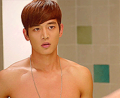 shiinbear:  ishipminho: PS MINHO PLS LET ME LET ME TOUCH YOU  this keeps showing