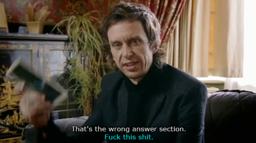 onlybloodypeepshow:Super Hans poses a riddle.Series 5, Episode 4: ‘Jeremy’s Mummy’