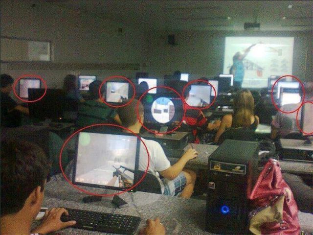 yuushiro:  nice classroom
