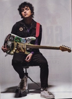 green-day-geek:  [4/4] - My scans of Billie Joe Armstrong in Guitar World Magazine 