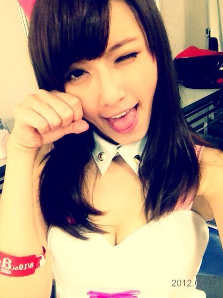 funkyfunx:  私は微笑みニューニューですo(^▽^)oの画像 | ウェザーガールズ オフィシャルブログ Powered by Ameba