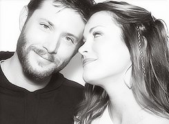 moved-mykingackles:  Jensen and Danneel Ackles in 2012 