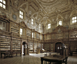 arpeggia: National Library Of The Girolamini