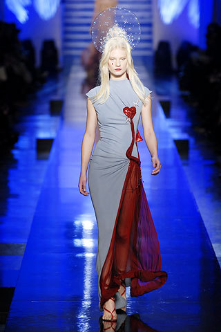 fuckyeahalternativefashion:   Jean Paul Gaultier couture spring 2007  