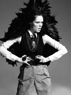 Inspirationgallery:  Coco Rocha By Alan Gelati. Styled By Natalia Alaverdian. Harper’s