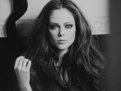 inspirationgallery:  Coco Rocha by Guy Aroch.