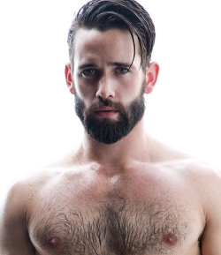 beardedandburly:  Levi Jackson: Sexy little