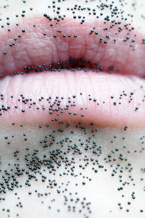 showslow:  Photography by Doreen Kuehr.