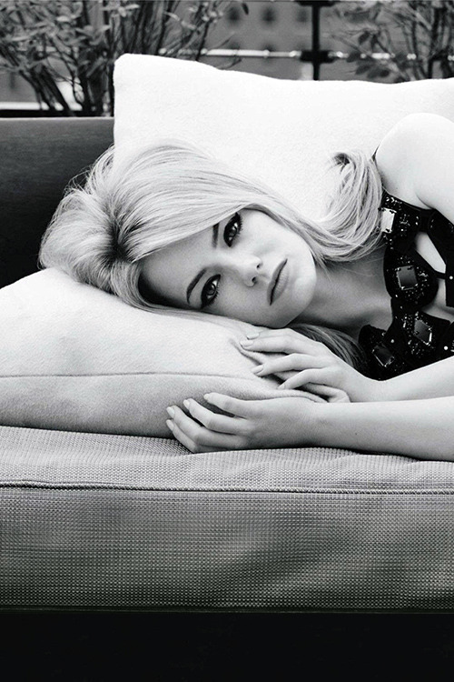 Porn photo gyllenhaals:  Emma Stone for Vogue UK, Photographed