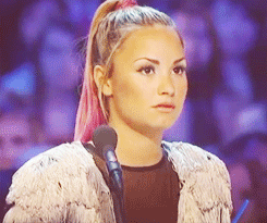 rheannaalyssa:  oh man, go Demi 