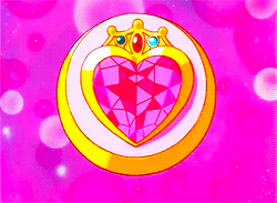 magicalyume:  “Moon Prism Power Make Up!”  babyyy.