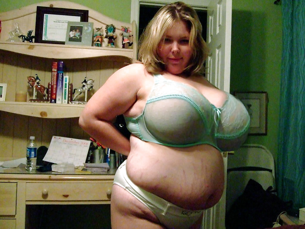 bigrbetr:  swerve2thecurve:  chubblewubble:  0_O eye poppin’       (via TumbleOn)