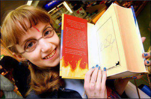 bonkersforpotter:  watchmelightenup:  lightspeedsound:  underthacorktree-blog: A