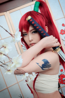 cosplayninja:  Geumdong is absolutely stunning as Fairy Tail’s Titania, Erza Scarlet. 