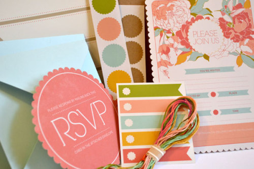 Teagan White Love these feminine stationery and gentle illustrations from US designer.