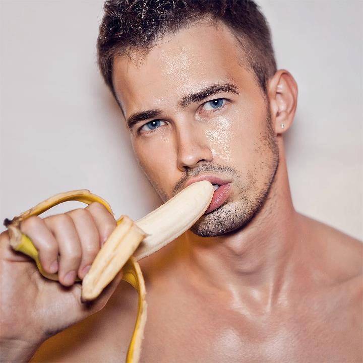 purple-pisces:  Banana.